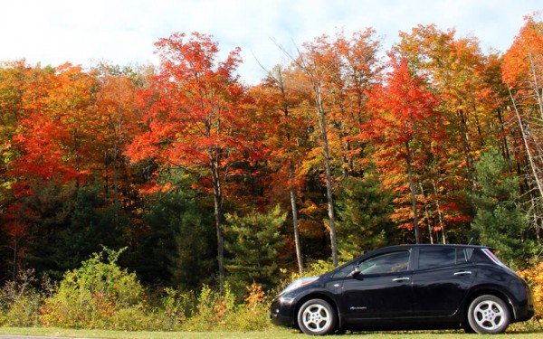 nissan-leaf-outside nissan-leaf-outside
